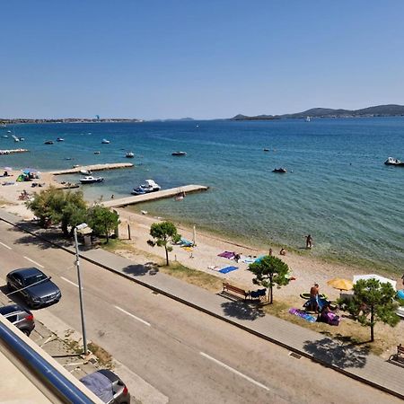Seaside Apartments Turanj Bagian luar foto