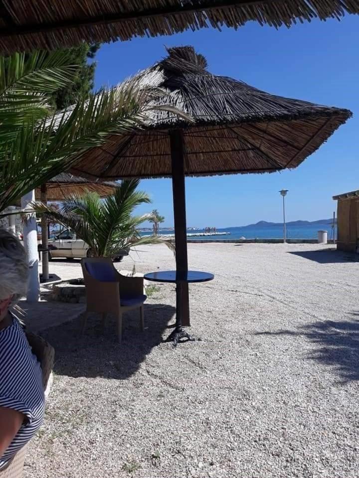 Seaside Apartments Turanj Bagian luar foto